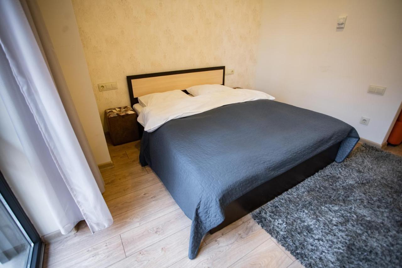 Fantastic Apartments Near Republic Square, Perfect Location, Mystreet Company Erywań Zewnętrze zdjęcie