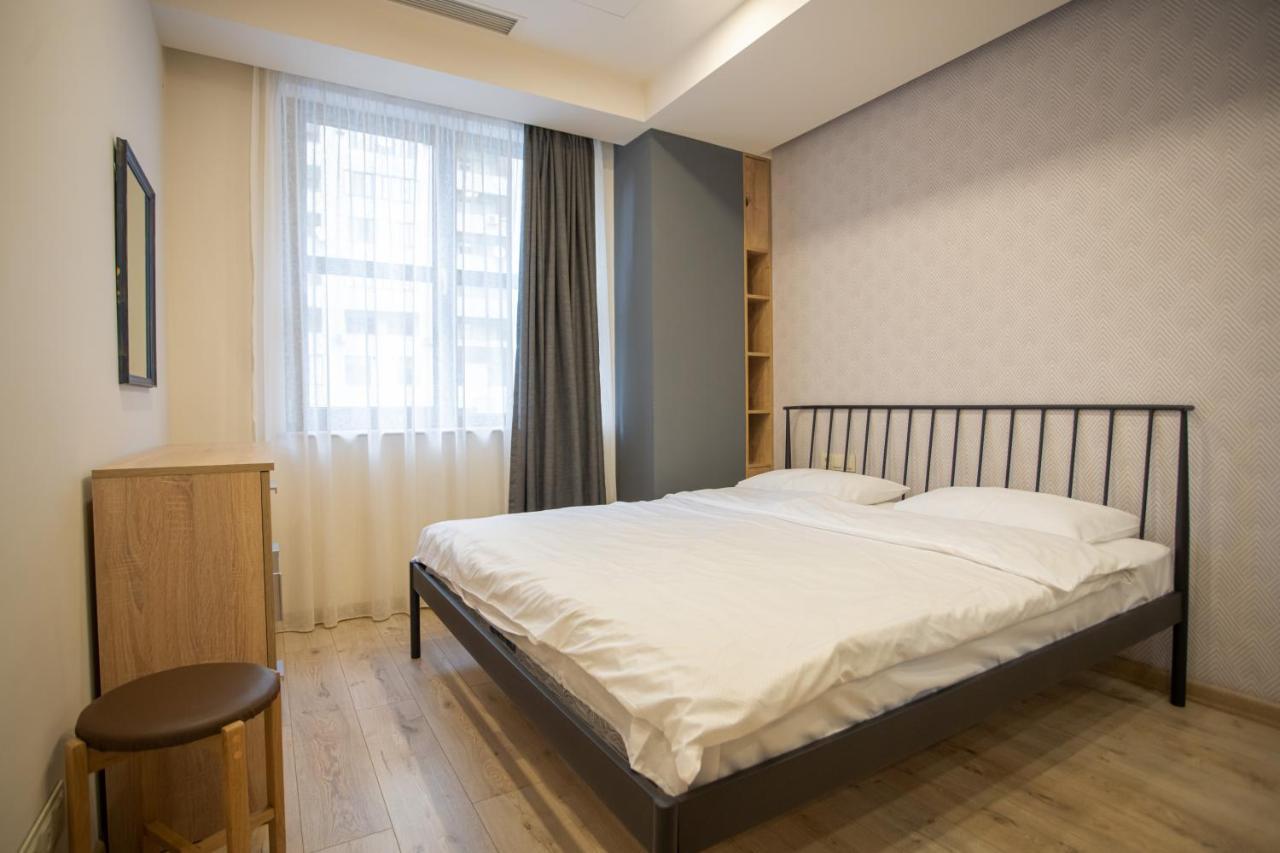 Fantastic Apartments Near Republic Square, Perfect Location, Mystreet Company Erywań Zewnętrze zdjęcie