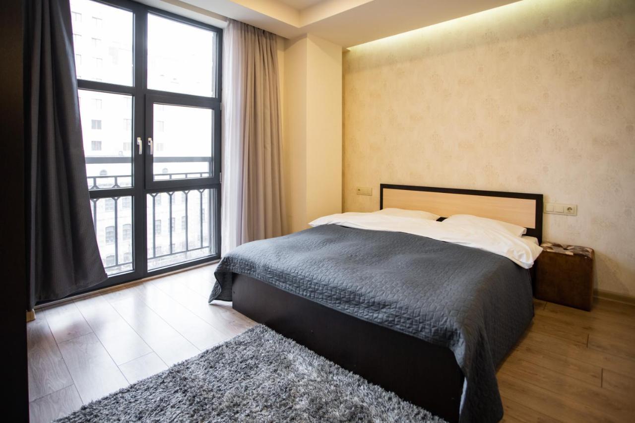 Fantastic Apartments Near Republic Square, Perfect Location, Mystreet Company Erywań Zewnętrze zdjęcie
