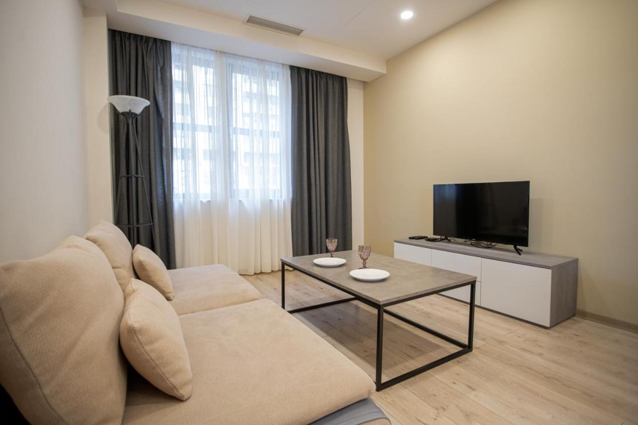 Fantastic Apartments Near Republic Square, Perfect Location, Mystreet Company Erywań Zewnętrze zdjęcie