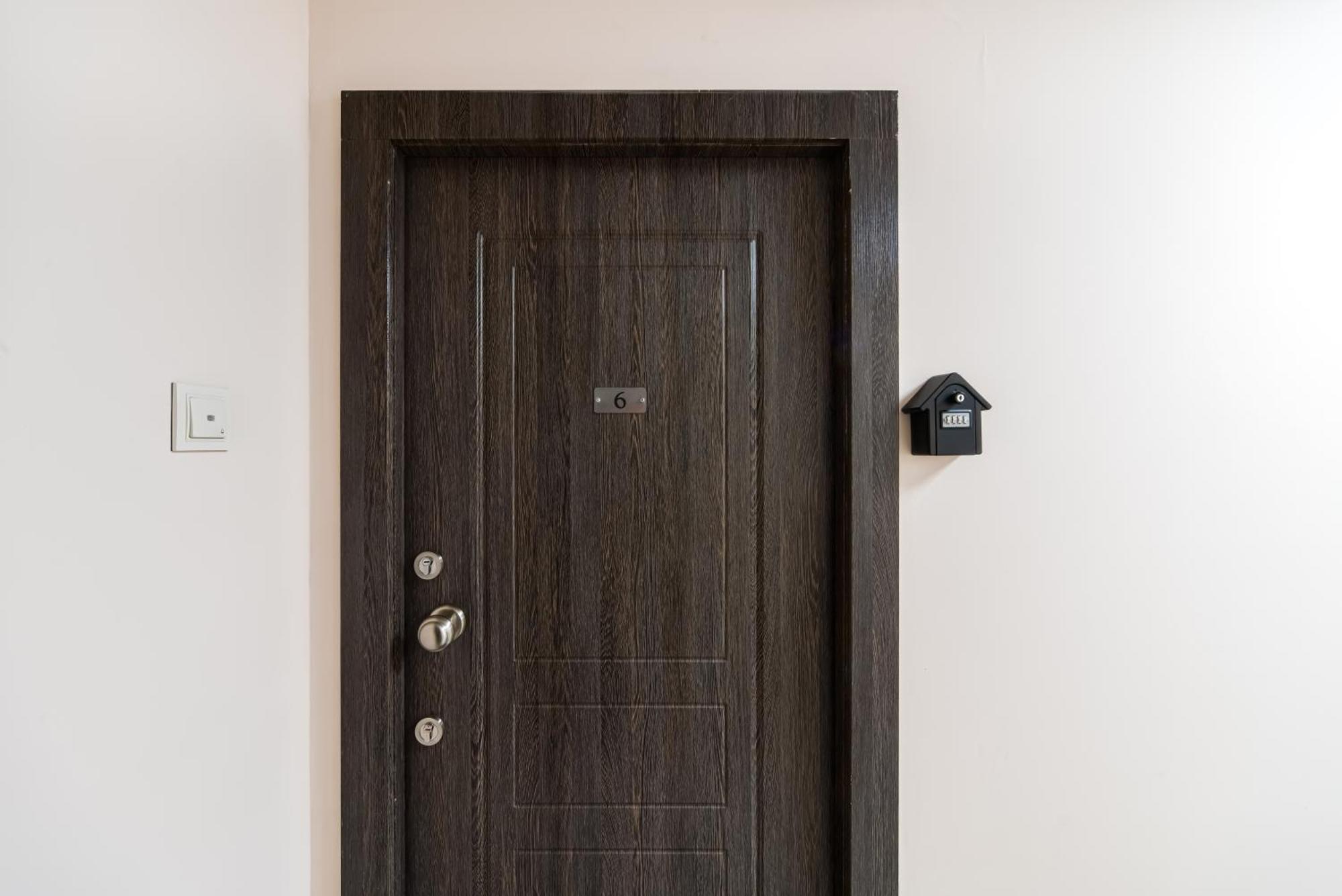 Fantastic Apartments Near Republic Square, Perfect Location, Mystreet Company Erywań Zewnętrze zdjęcie