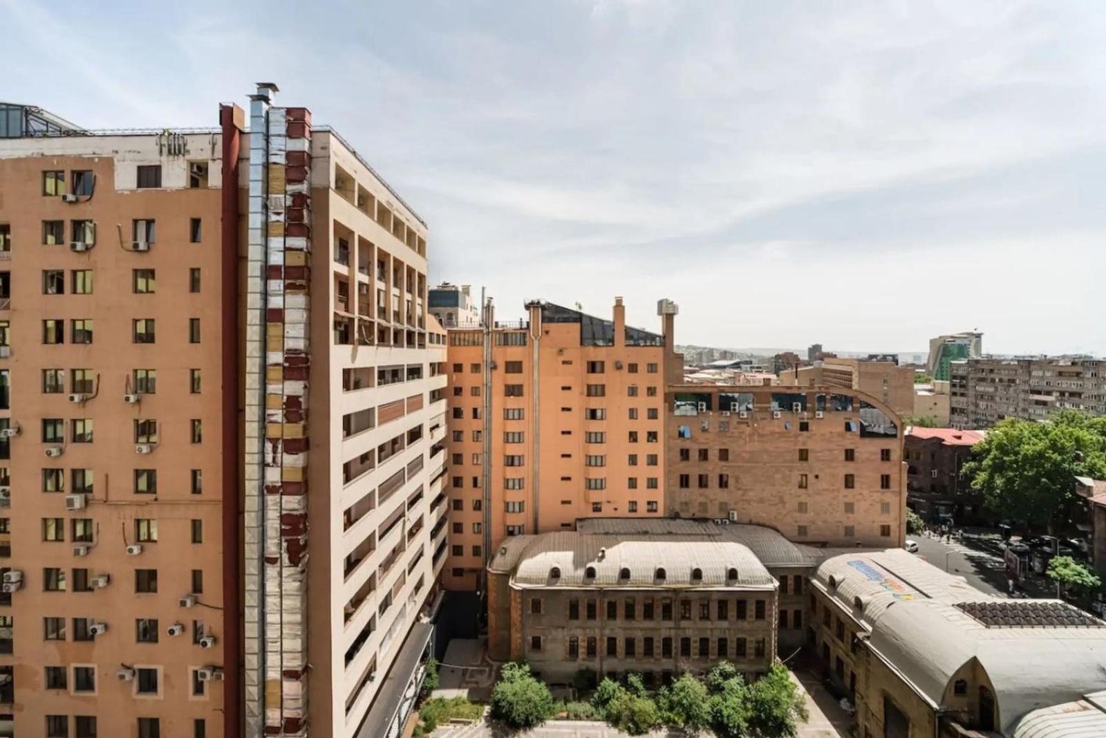 Fantastic Apartments Near Republic Square, Perfect Location, Mystreet Company Erywań Zewnętrze zdjęcie