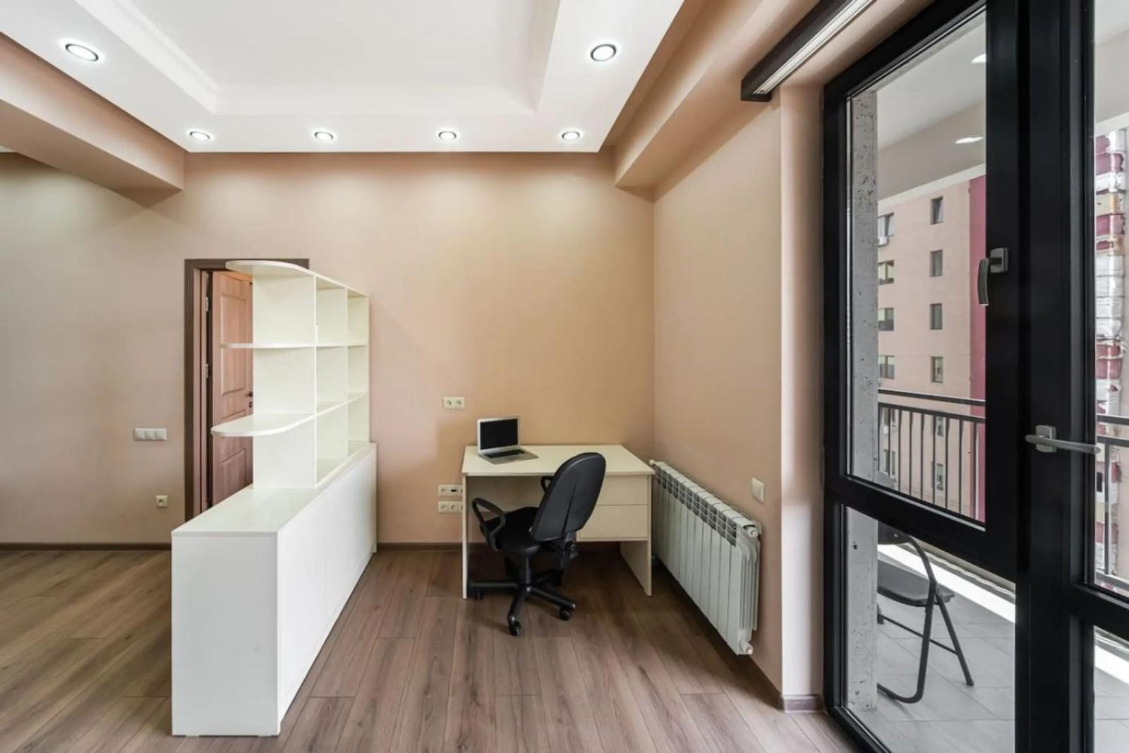 Fantastic Apartments Near Republic Square, Perfect Location, Mystreet Company Erywań Zewnętrze zdjęcie