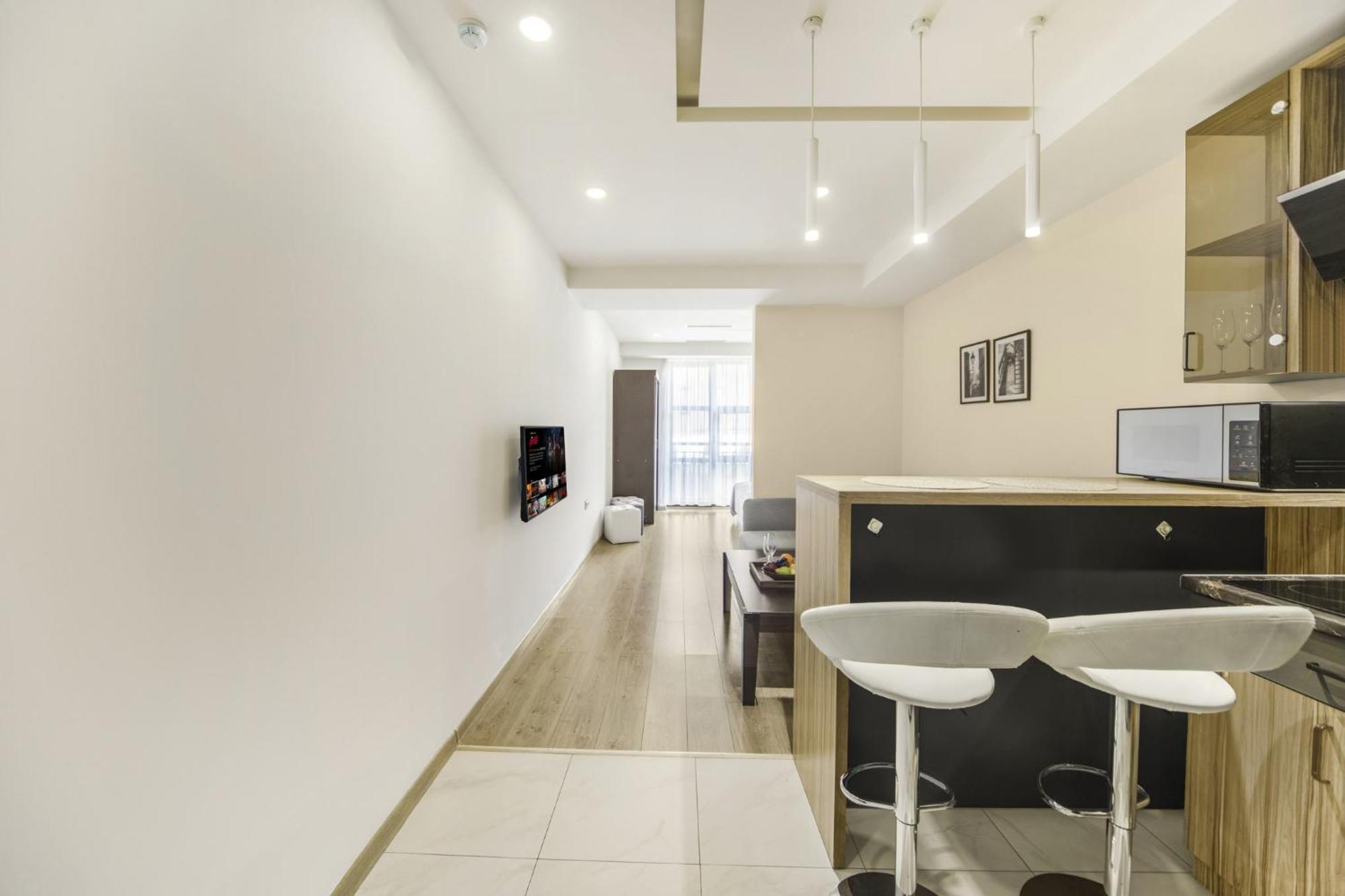 Fantastic Apartments Near Republic Square, Perfect Location, Mystreet Company Erywań Zewnętrze zdjęcie